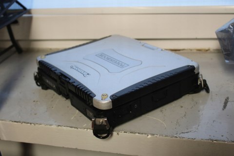 PANASONIC TOUGHBOOK CF-19 MK4 I5 4GB 240SSD COM