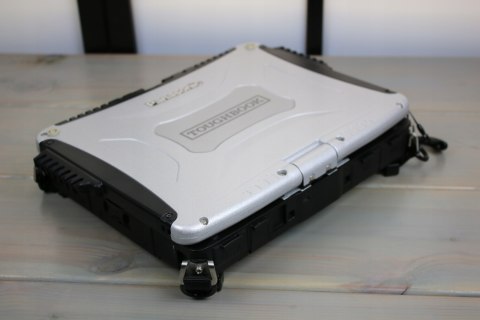 PANASONIC TOUGHBOOK CF-19 MK4 I5 8GB 120SSD COM
