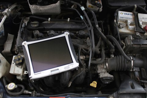 PANASONIC TOUGHBOOK CF-19 MK4 I5 8GB 240SSD COM