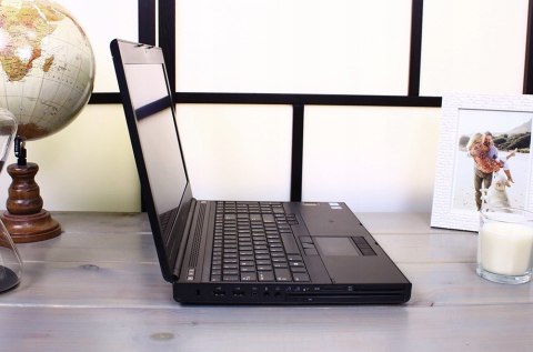 LAPTOP DELL M4700 I7QM 16GB 512SSD QUADRO 10 FHD