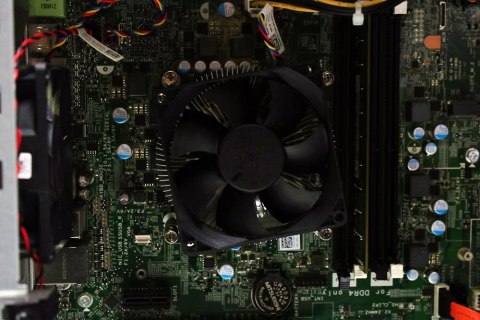 KOMPUTER DELL 7040 I5 6GEN 8GB 1TB SSD DVD GTX 745