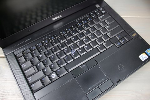 LAPTOP DELL LATITUDE E6400 C2D 4GB 320HDD WXGA DVD