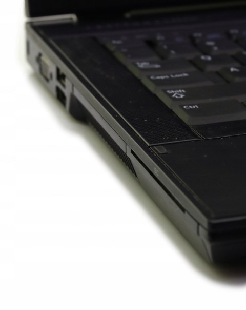 LAPTOP DELL LATITUDE E6400 C2D 4GB 320HDD WXGA DVD