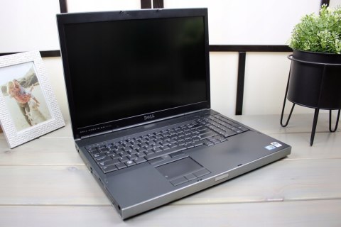 LAPTOP DELL M6500 I5 8GB 240SSD WUXGA QUADRO