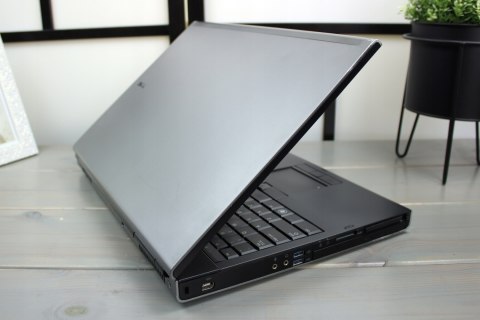 LAPTOP DELL M6500 I5 8GB 240SSD WUXGA QUADRO