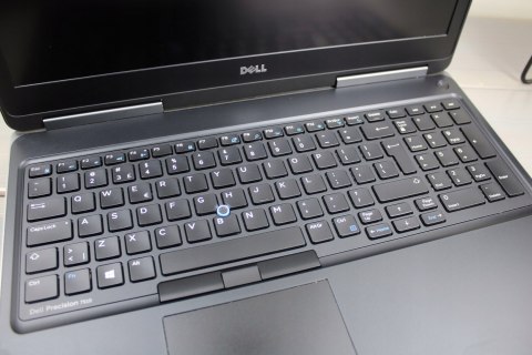 LAPTOP DELL 7510 I7HQ 6GEN 32GB 512SSD FHD FIREPRO