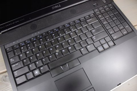 LAPTOP DELL M6500 I5 8GB 240SSD WUXGA QUADRO