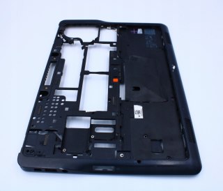 OBUDOWA DOLNA KADŁUBEK DELL E7240 0132MD