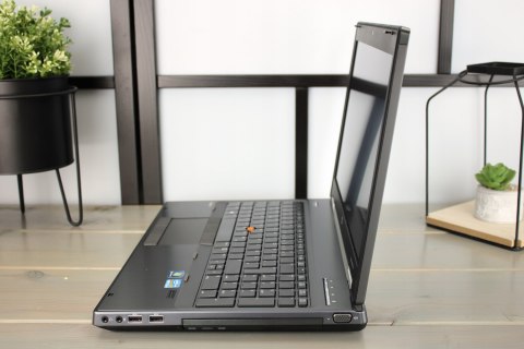 LAPTOP HP 8570W I7 4GB 500HDD W10PRO HD+ QUADRO