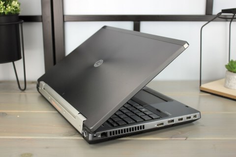 LAPTOP HP 8570W I7 4GB 500HDD W10PRO HD+ QUADRO