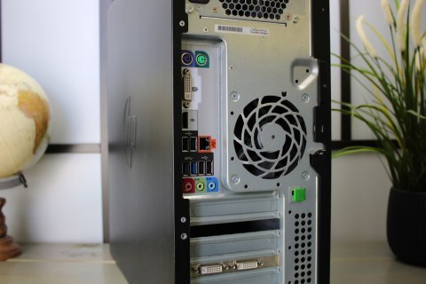 KOMPUTER HP Z220 I7 3.4GHZ 8GB 240SSD+500 QUADRO