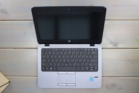 LAPTOP HP ELITEBOOK 820 I5 4GEN 4GB 120SSD W10 KAM