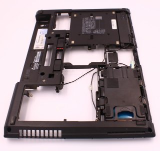 DOLNA OBUDOWA HP 8460P 6070B0478801