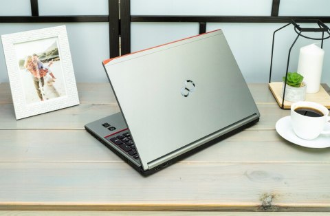 LAPTOP FUJITSU E754 I5 4GEN 16GB 500HDD HD KAM DVD