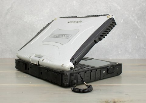 PANCERNY PANASONIC CF-19 I5 3GEN 8GB 120SSD COM