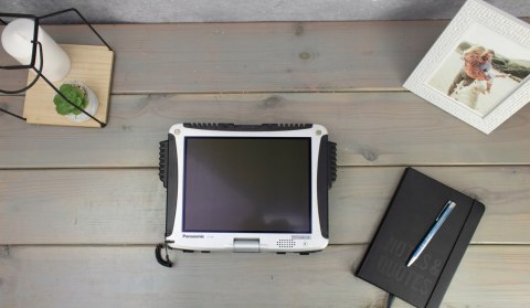 PANCERNY PANASONIC CF-19 I5 3GEN 8GB 120SSD COM