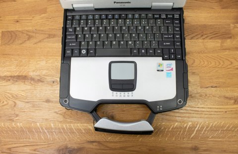 PANCERNY PANASONIC CF-30 C2D 4GB 120SSD W7 PRO