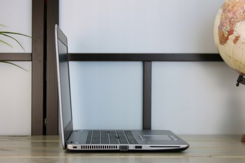 HP Elitebook 745 G3 AMD A10 8GB 240GB SSD Windows 10 Pro 14"