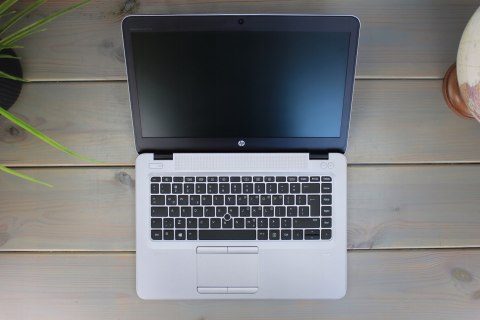 HP Elitebook 745 G3 AMD A10 8GB 240GB SSD Windows 10 Pro 14"