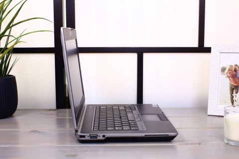 Dell Latitude E6430 Intel Core i5 8GB 240GB SSD Windows 10 Pro 14"