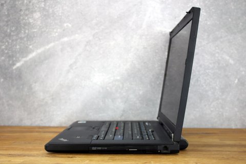 LAPTOP LENOVO T500 C2D 4GB 320HDD HD+ RADEON WIN7