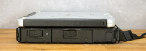 WZMACNIANY LAPTOP PANASONIC CF-18 PENTIUM 2GB COM