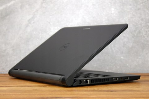 LAPTOP DELL 3340 CELERON 4GB 120SSD WIN10 KAMERA