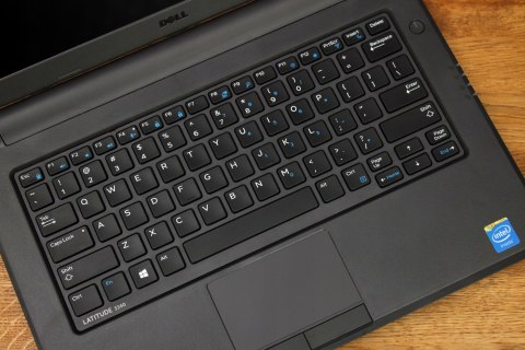 LAPTOP DELL 3340 CELERON 4GB 120SSD WIN10 KAMERA