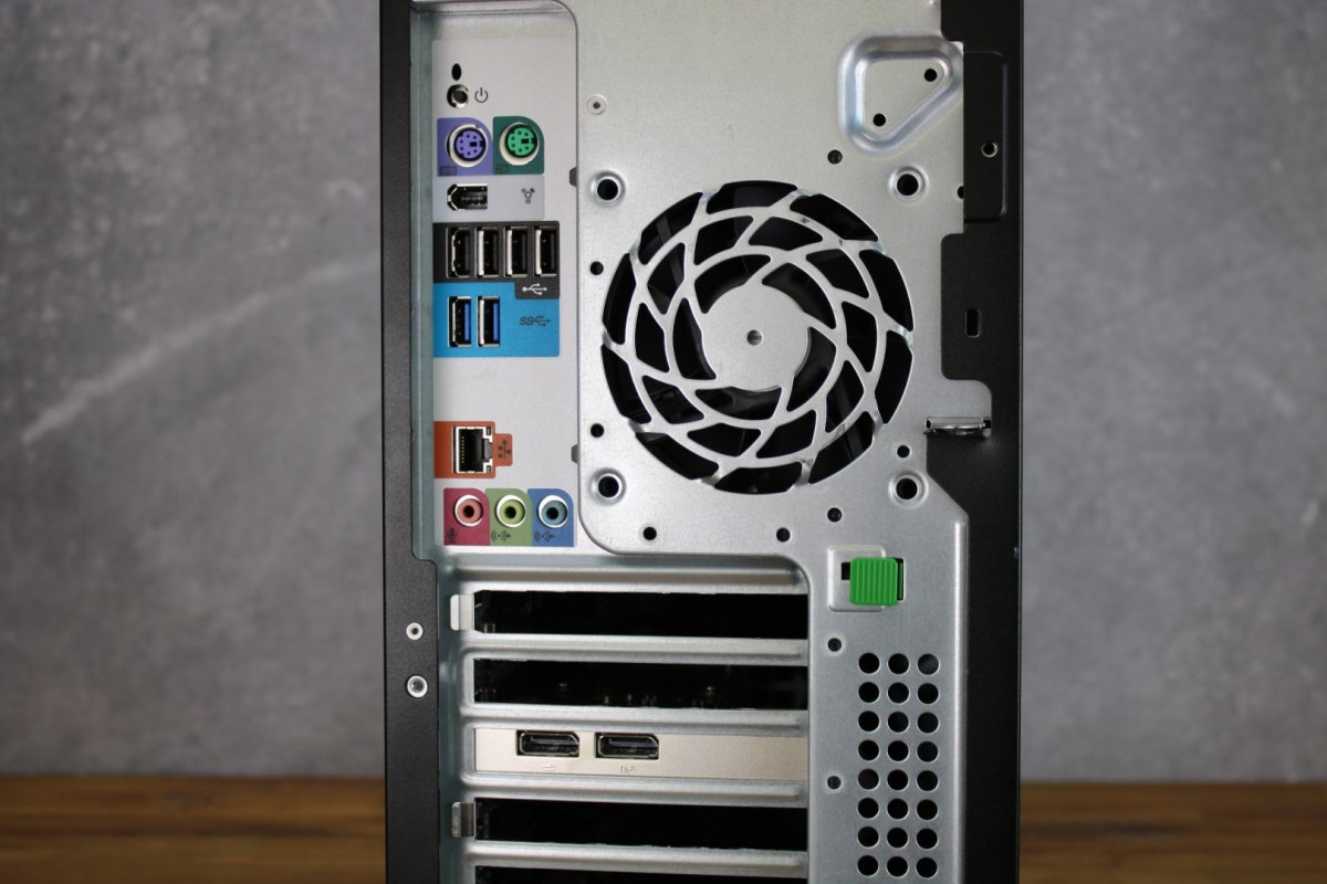 KOMPUTER HP Z420 XEON E5 16GB 240SSD+1TB NVIDIA