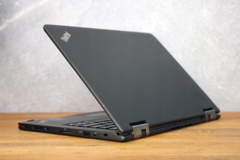 LAPTOP LENOVO YOGA 12 I5 5GEN 8GB 240SSD KAMERA