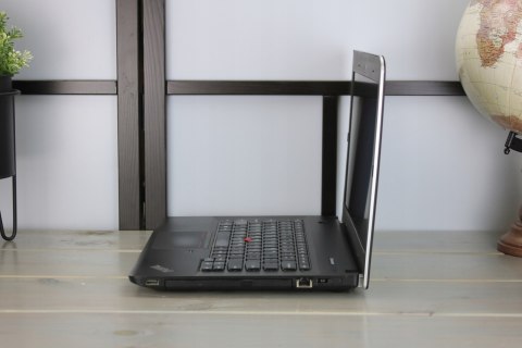 Lenovo ThinkPad Edge E440 Intel Core i5 8GB 240GB SSD Windows 10 Pro 14"