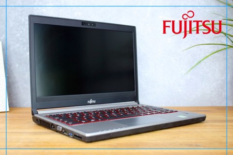FUJITSU E744 Intel Core i5 8GB 256GB SSD Windows 10 Pro 14"