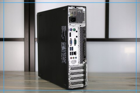 Lenovo ThinkCentre M700 SFF 8GB DDR4 256GB SSD Windows 10 Pro