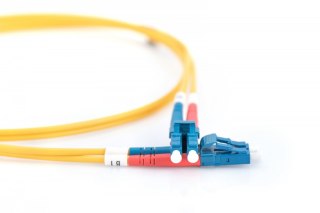 Kabel światłowodowy Digitus Patchcord FO SM 09/125 LC-LC duplex 1m żółty