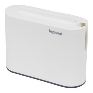 Rozgałęziacz Legrand 2x2P+USB AC Biało-czarny płaski wielogniazdowy z uchwytem
