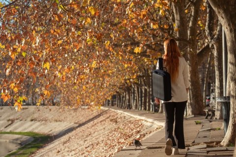 Plecak antykradzieżowy XD DESIGN BOBBY BIZZ 2.0 NAVY wielofunkcyjny granatowy