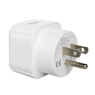Adapter podróżny Savio AP-03 ultralekki kompaktowy EU US bezpieczny