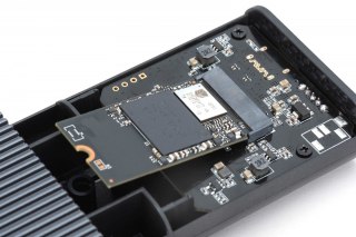 Obudowa USB 4.0 Typ C Digitus M.2 NVMe 40 Gbps aluminiowa beznarzędziowa