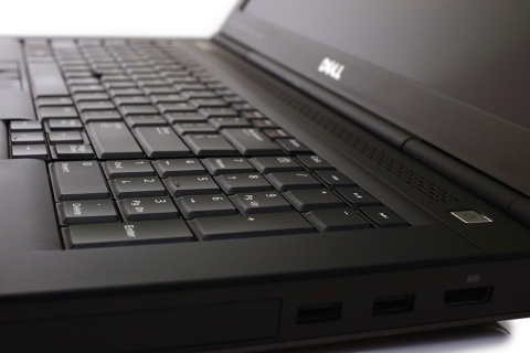 LAPTOP DELL M6700 I7 8GB 500 K3000M W7 FHD QUADRO