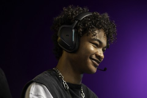 Słuchawki bezprzewodowe Corsair Void Wireless 2.0 Carbon gaming z Dolby Atmos