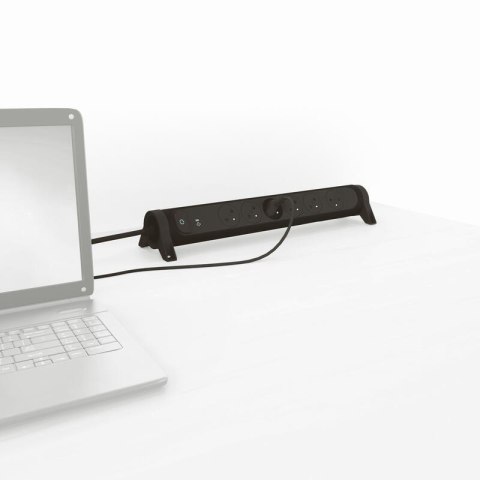 Przedłużacz Legrand 6x2PZ 1,5m czarny z wtyczką przeciwprzepięciowy