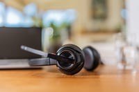 POLY Savi 8220 UC Zestaw słuchawkowy DECT bezprzewodowe z redukcją szumów