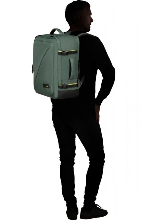 Plecak AMERICAN TOURISTER Take2Cabin M Ryanair na laptopa 15.6 zielony