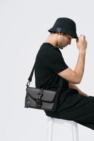 Torba Asus ROG SLASH Sling Bag 2.0 czarna stylowa e-sportowa