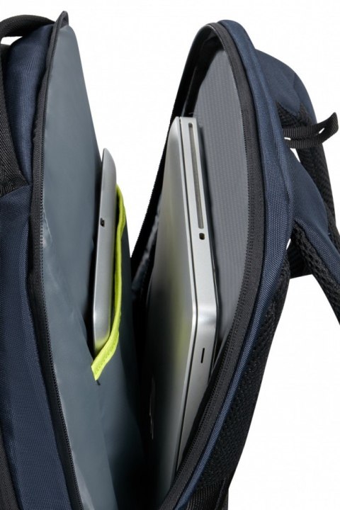 Plecak Samsonite Guardit 3.0 M 15.6 cala granatowy lekki biznesowy