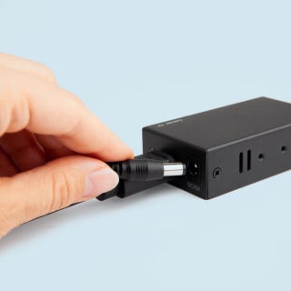 Kabel zasilający USB Unitek do DC 5.5 2.5 mm 9V 36W 150 cm uniwersalny
