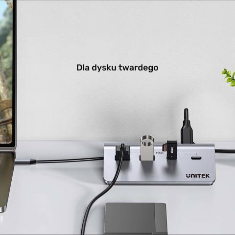 Unitek UHub Q4 Hub USB C USB A 4 porty 5Gbps kompaktowy aluminiowy lekki