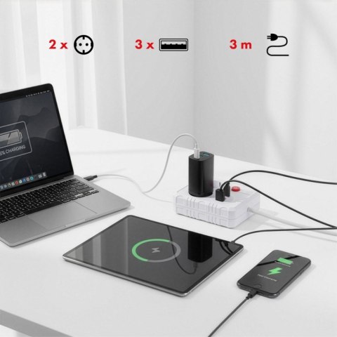 Maclean Listwa zasilająca, MCE388 W 2 gniazda, 3xUSB, 110-240V AC 50/60Hz, 2.1A max 2500W, 3m biała