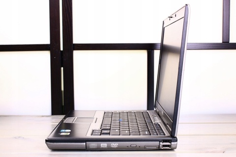 LAPTOP DELL D620 C2D 2GB 512SSD DVD RS232 WIFI USB