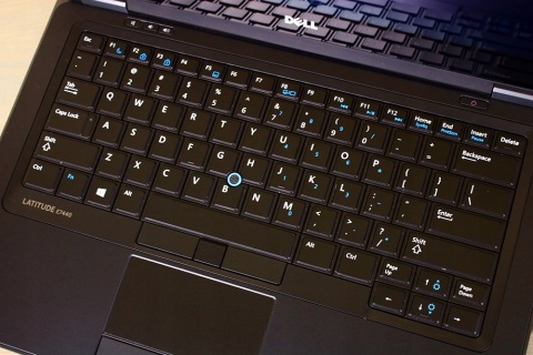 LAPTOP DELL E7440 I5 4GEN 8GB 240SSD W10 FHD DOTYK